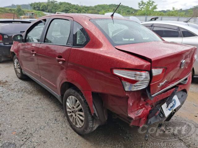 2015 FIAT GRAND SIENA 