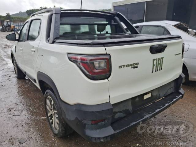 2025 FIAT STRADA CD 