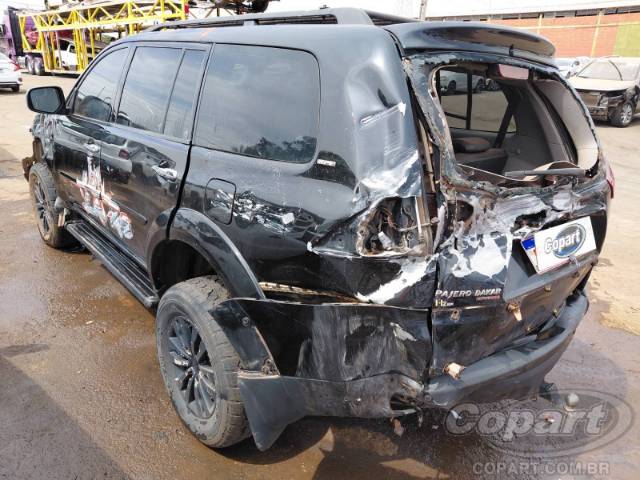 2015 MITSUBISHI PAJERO DAKAR 