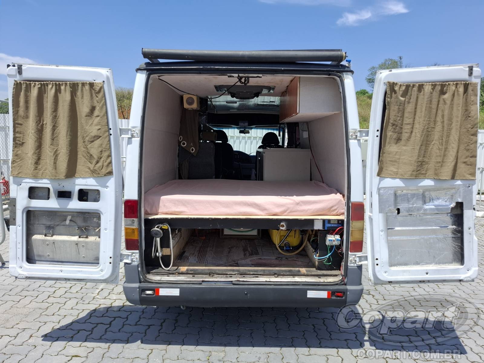 Foto 10 de 15: 1998 MERCEDES-BENZ SPRINTER VAN