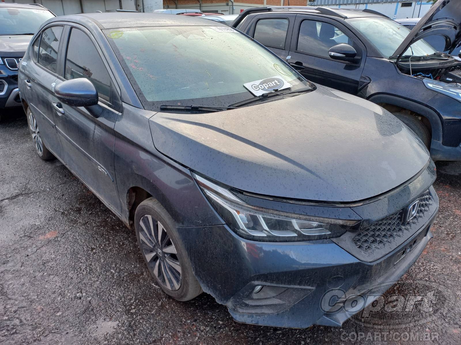 Honda City Hatchback 2025 em leilão
