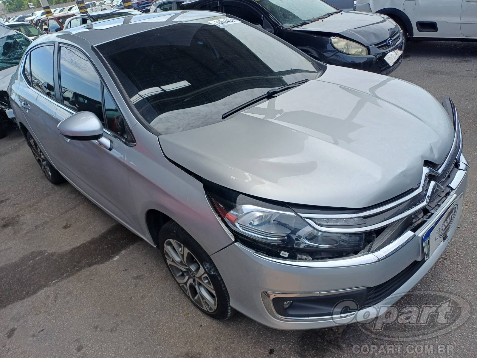 Veículo Peugeot C4 Lounge CITROEN C4 LOUNGE SHINE 1.6 16V THP TURBO 2018/2019 2019 em leilão