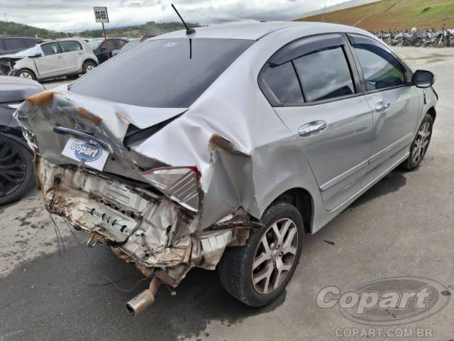 2011 HONDA CITY 