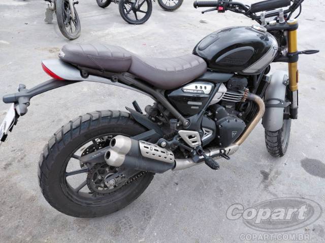 2025 TRIUMPH SCRAMBLER 