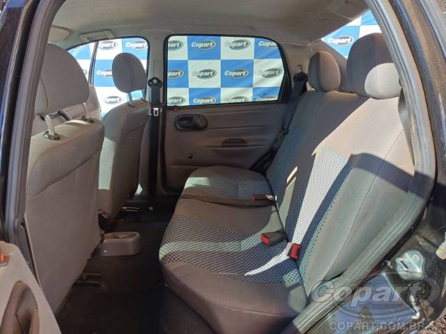 2011 CHEVROLET CLASSIC 