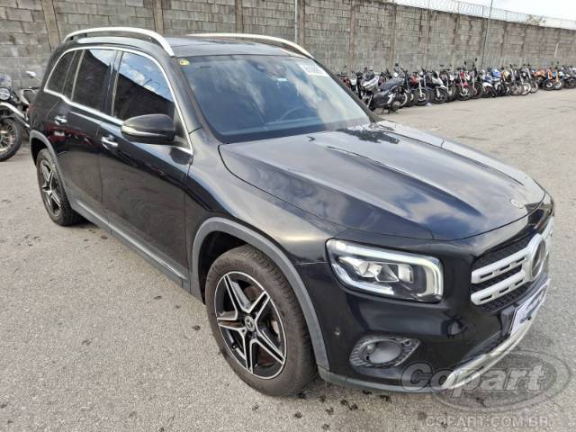 2021 MERCEDES BENZ CLASSE GLB 
