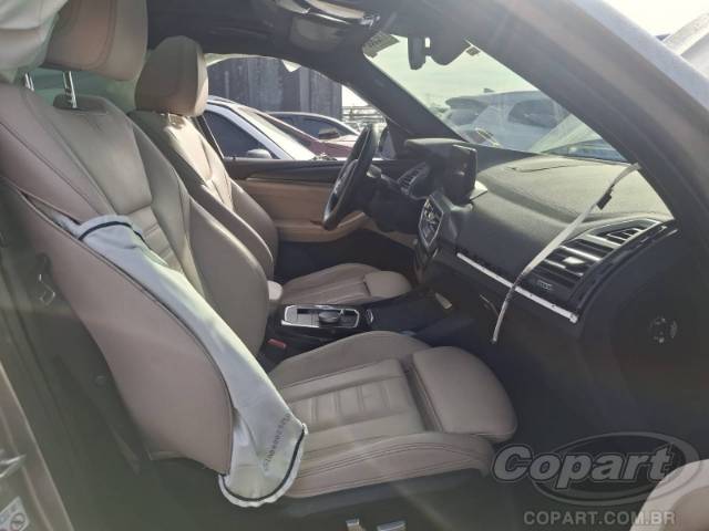 2024 BMW IX3 