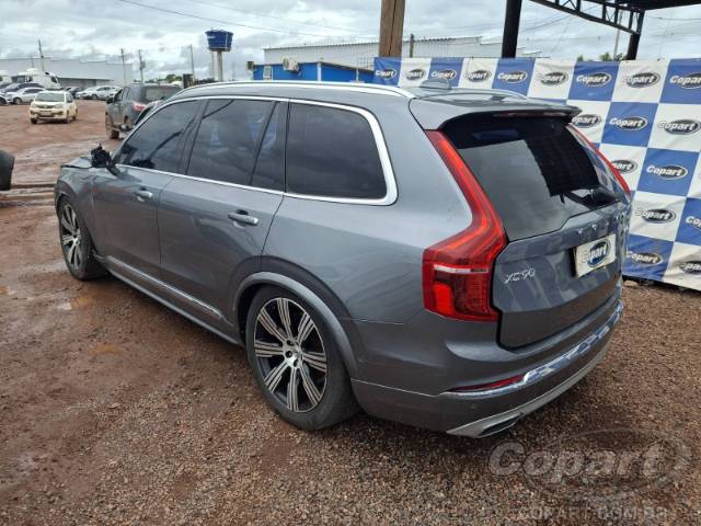 2020 VOLVO XC90 