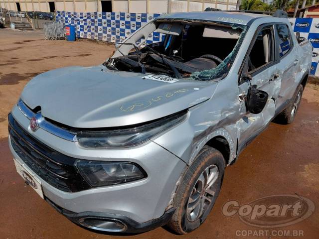 2017 FIAT TORO 