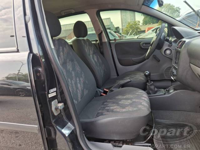 2005 CHEVROLET CORSA 
