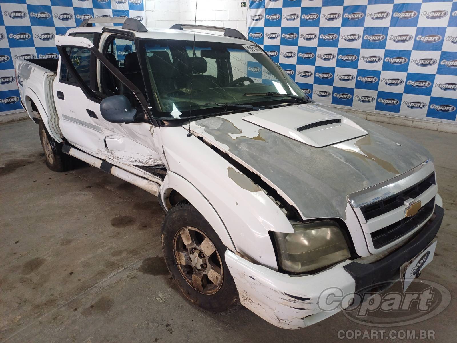 Veículo CHEVROLET S10 CHEVROLET S10 CABINE DUPLA 2011 Diesel 2011 em leilão