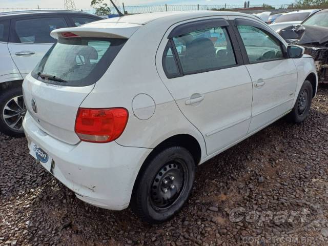 2013 VOLKSWAGEN GOL 