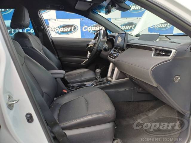 2024 TOYOTA COROLLA CROSS 