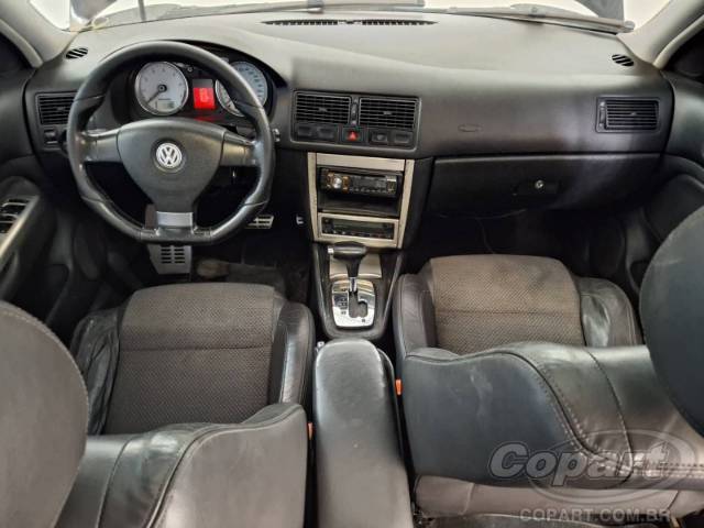 2010 VOLKSWAGEN GOLF 