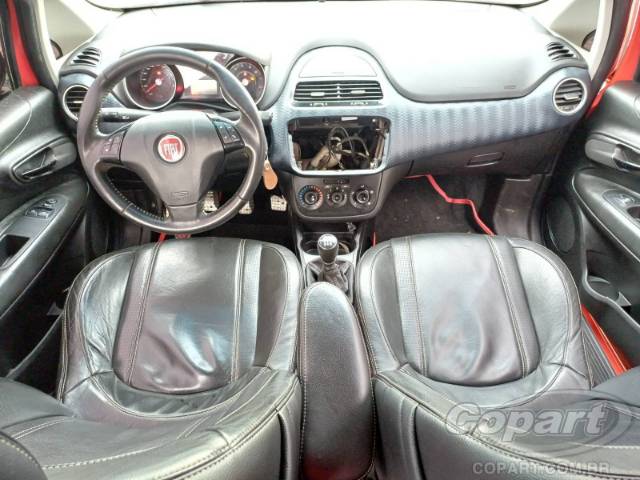 2013 FIAT PUNTO 