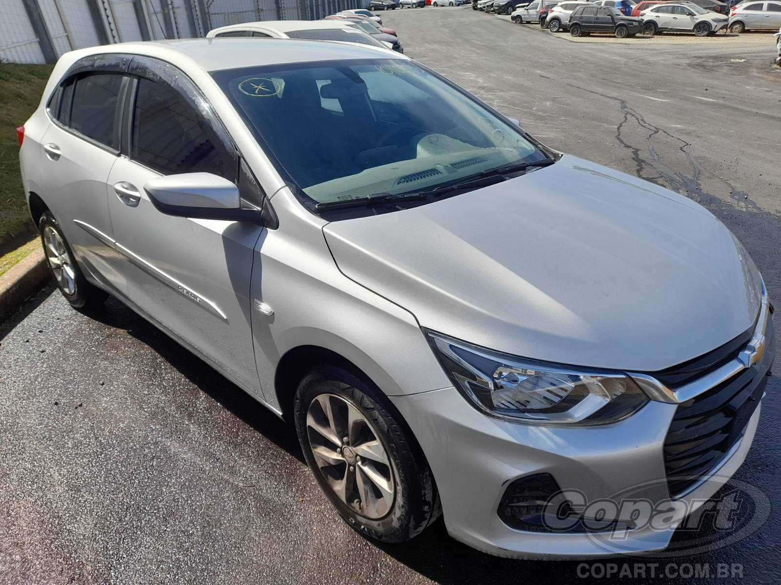 Veículo GM - Chevrolet Onix CHEVROLET ONIX LT 1.0 12V ECOTEC 2021 2021 em leilão