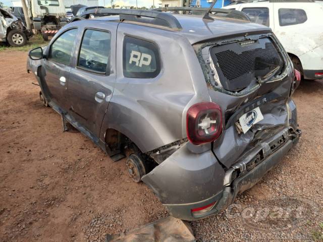 2022 RENAULT DUSTER 