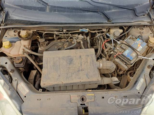 2011 FORD FIESTA 