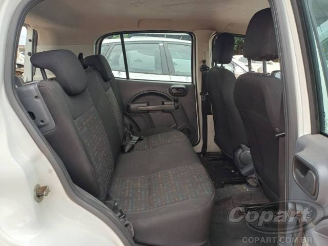 2016 FIAT UNO 