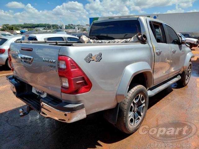 2024 TOYOTA HILUX CD 
