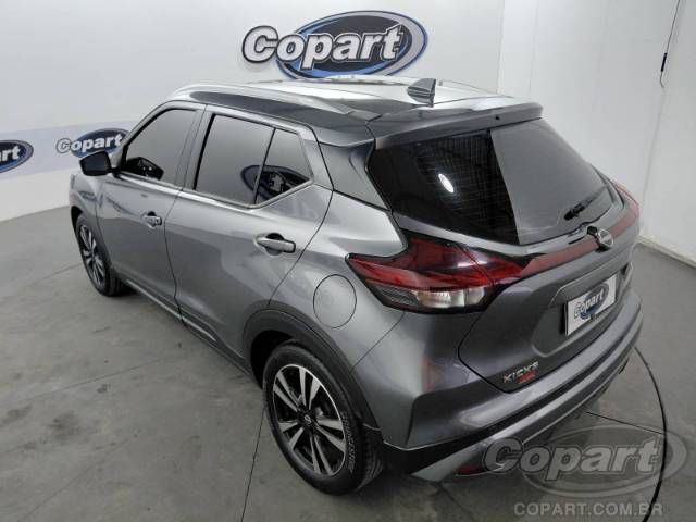 2024 NISSAN KICKS 