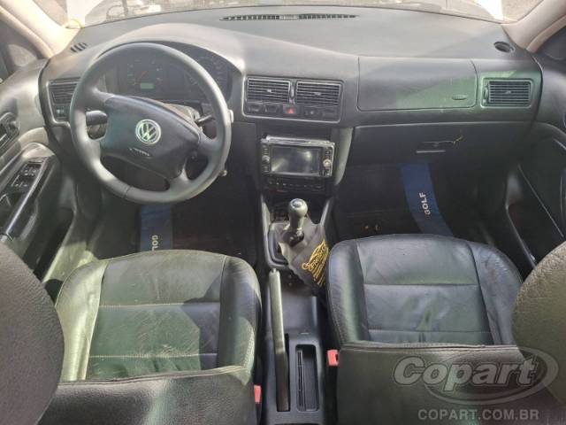 2001 VOLKSWAGEN GOLF 