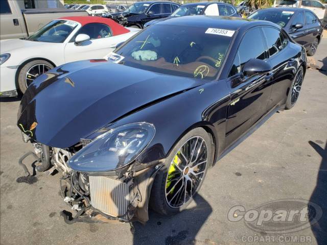 2022 PORSCHE PANAMERA 