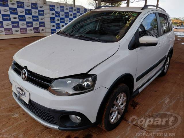 2013 VOLKSWAGEN SPACEFOX 