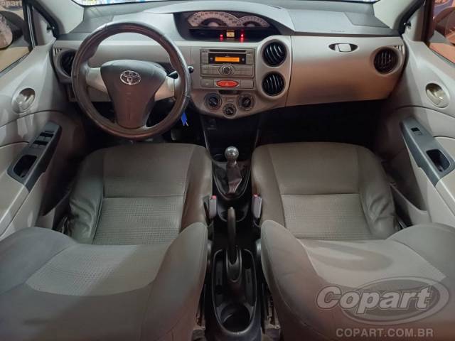 2013 TOYOTA ETIOS SEDA 