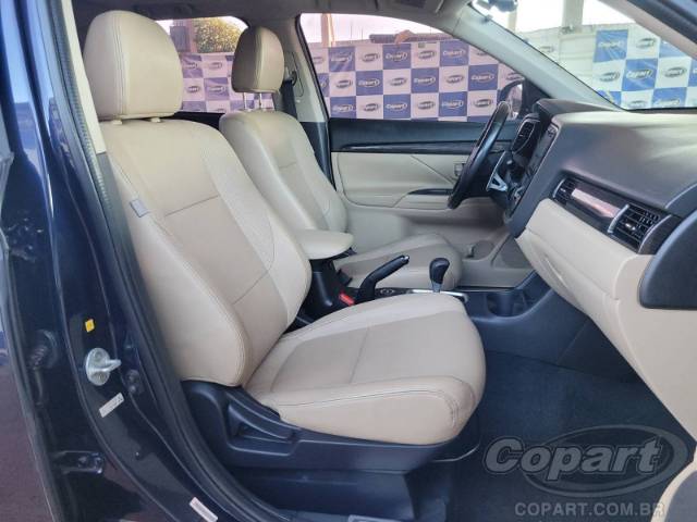2016 MITSUBISHI OUTLANDER 