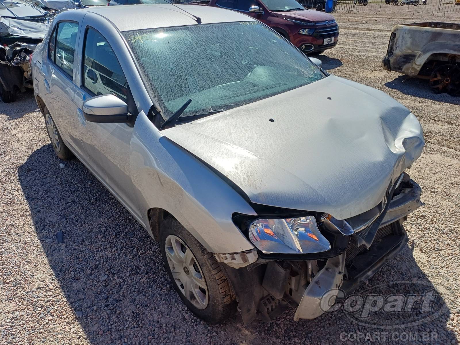 RENAULT LOGAN 2020