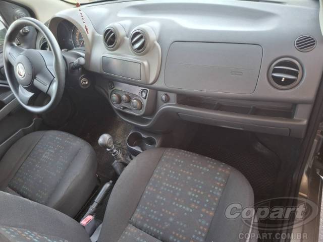 2013 FIAT UNO 