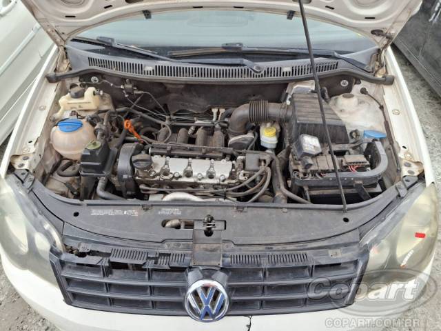 2012 VOLKSWAGEN POLO SEDAN 