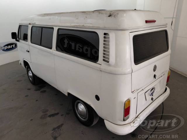 2013 VOLKSWAGEN KOMBI 