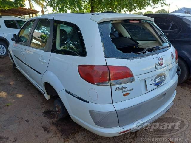 2014 FIAT PALIO WEEKEND 