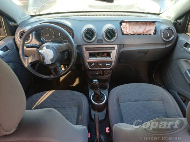 2014 VOLKSWAGEN VOYAGE 