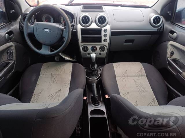 2010 FORD FIESTA 