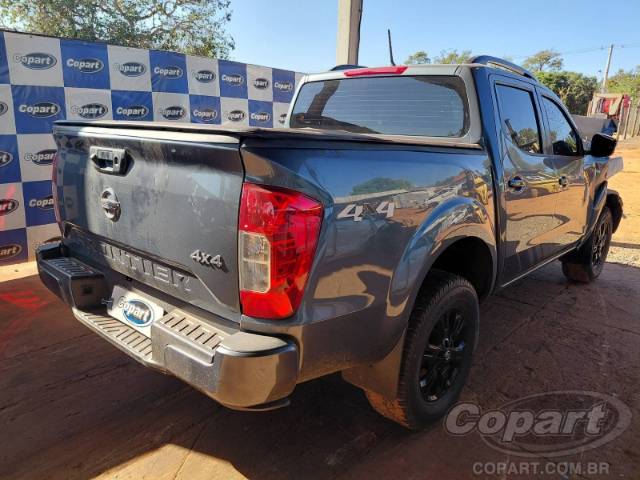 2023 NISSAN FRONTIER CD 