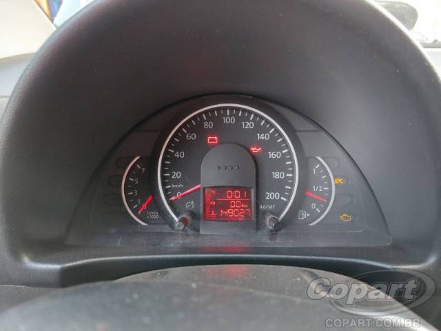 2010 VOLKSWAGEN FOX 