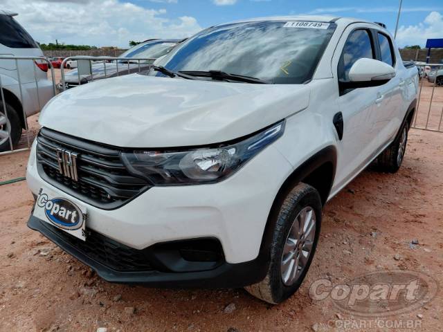 2025 FIAT STRADA CD 