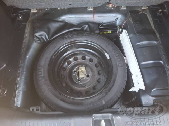 2005 HONDA FIT 
