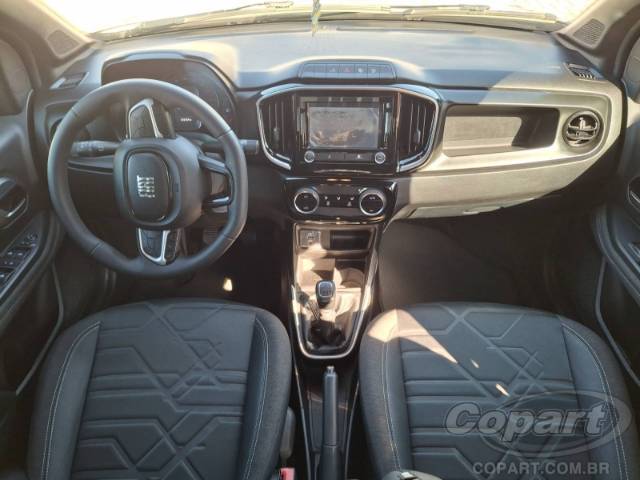 2025 FIAT STRADA CD 