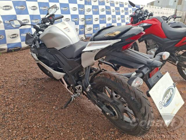 2026 YAMAHA YZF R15 