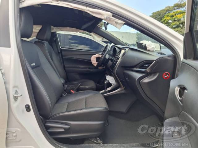 2023 TOYOTA YARIS 