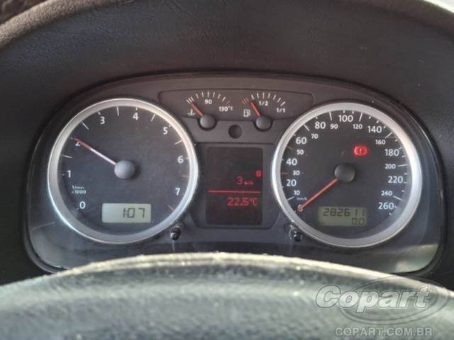 2000 VOLKSWAGEN GOLF 