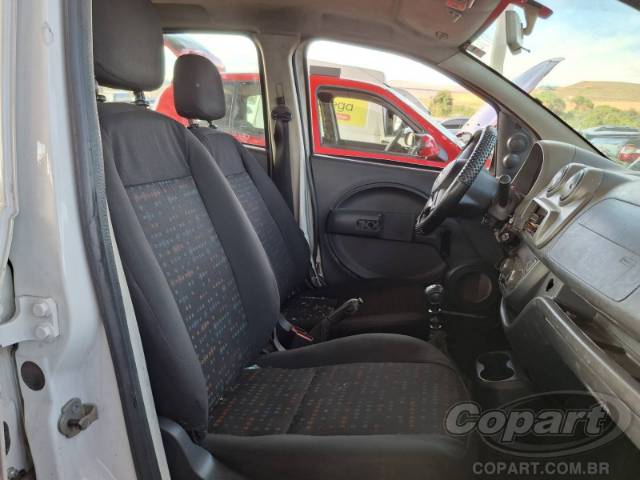 2014 FIAT UNO 