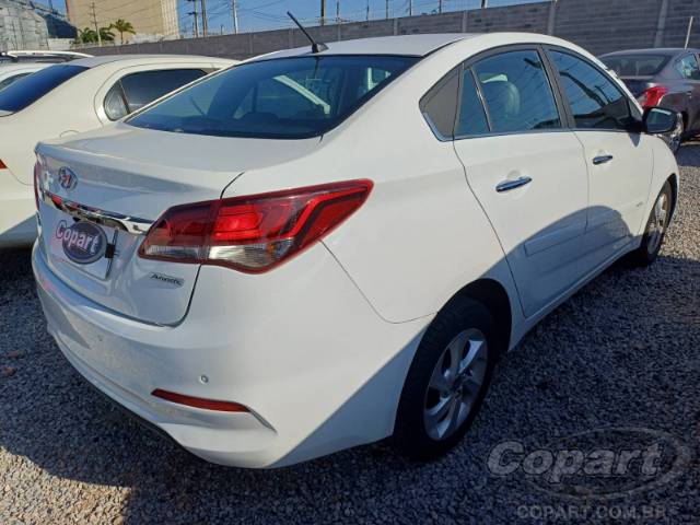 2017 HYUNDAI HB20S 
