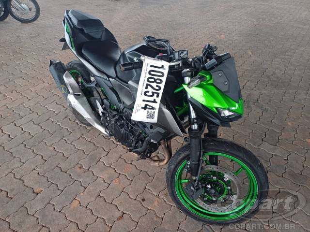 2025 KAWASAKI Z500 