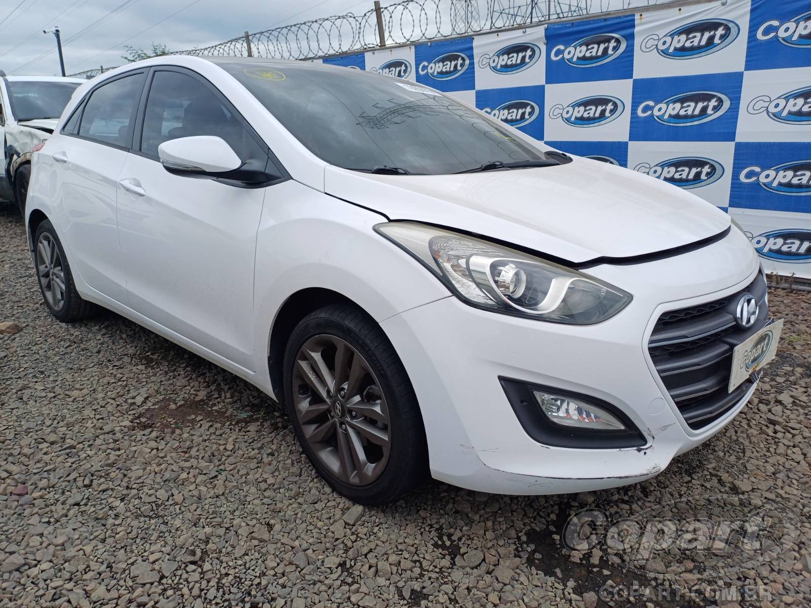 Veículo Hyundai i30 Hyundai I30 1.8 16V 2016 2016 em leilão