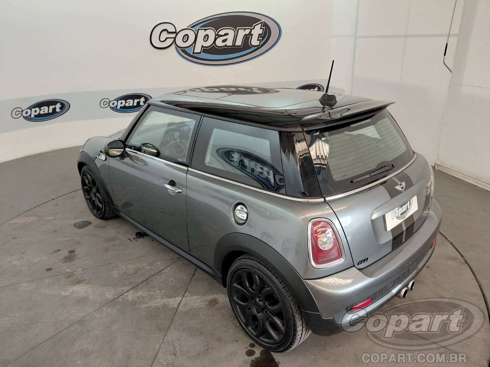 2010 MINI COOPER — foto 3 de 11